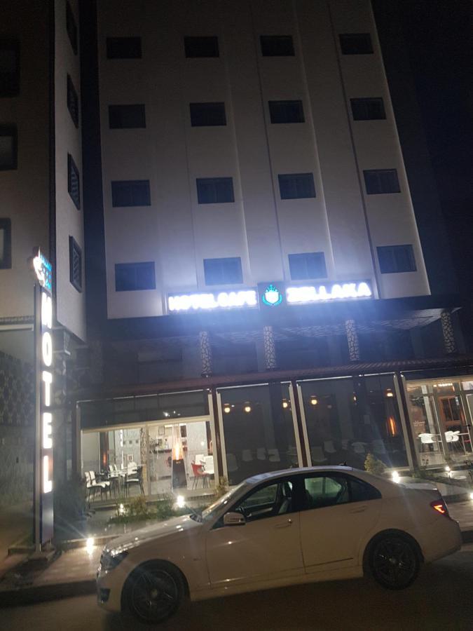 Zellaka Hotel & Cafe خريبڭة المظهر الخارجي الصورة